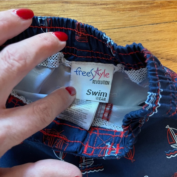 Freestyle Revolution Swim Shirt and Trunks Set, Size 12 Months - Picture 8 of 9